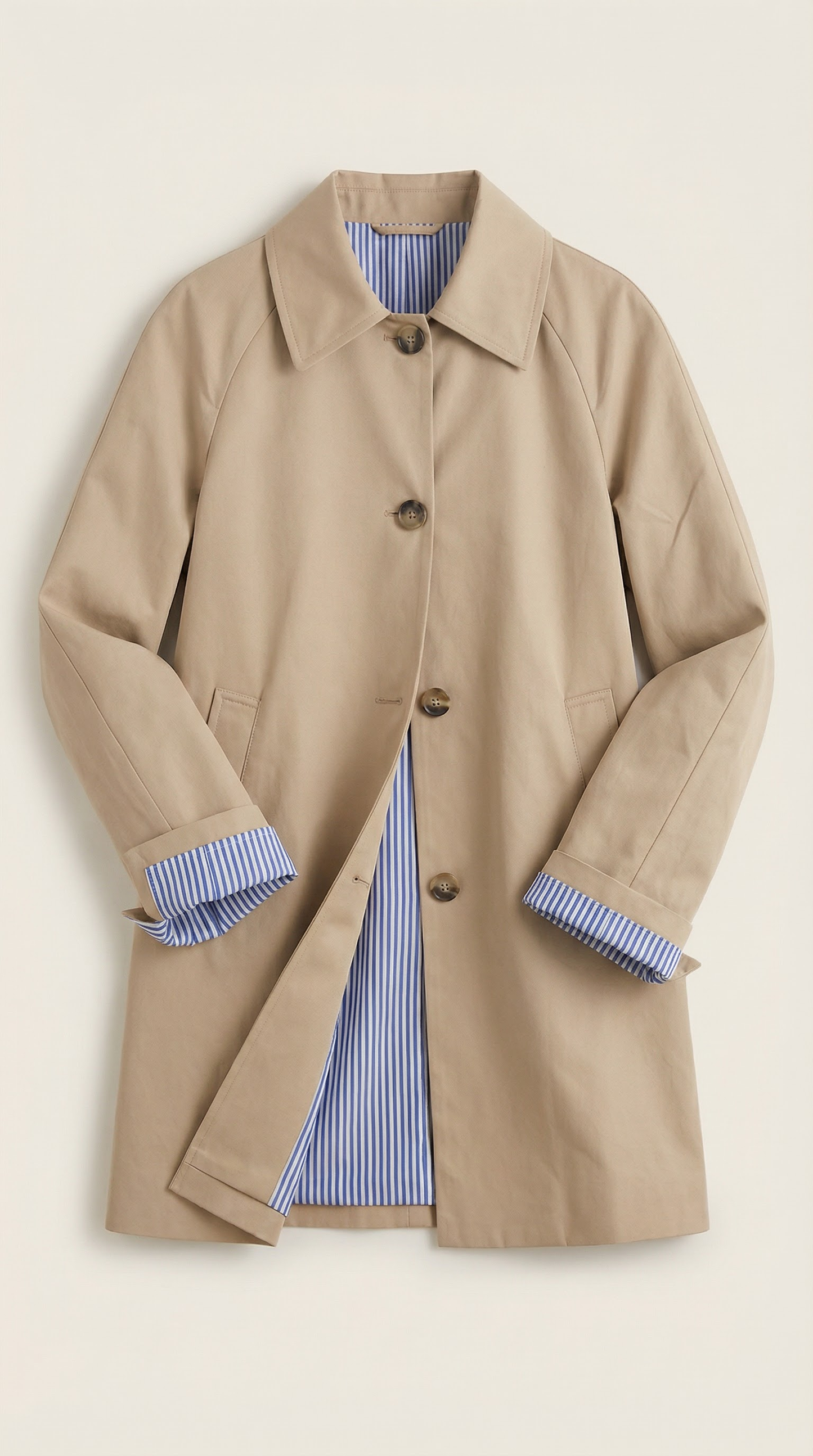 Chaqueta Lindsay con Cuello Camisero y Botonadura
