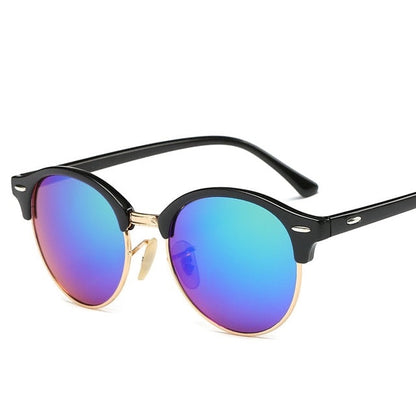Gafas de sol Alma Cruz con montura de aleación negra y dorada, lentes de espejo azul y verde con protección UV400.