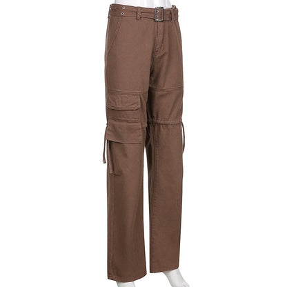 Pantalones cargo de pierna ancha marrones de Alma Cruz con cordones ajustables y múltiples bolsillos.