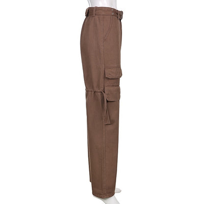 Pantalones cargo de pierna ancha marrones de Alma Cruz con cordones ajustables y múltiples bolsillos.