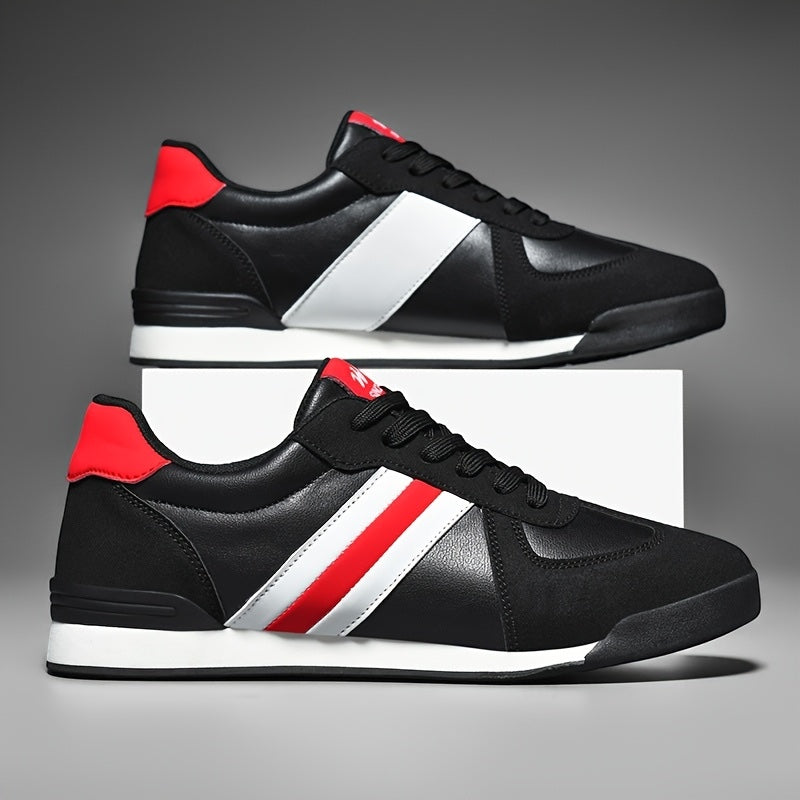 Zapatillas deportivas negras de piel auténtica Alma Cruz con rayas rojas y blancas y suela acolchada.