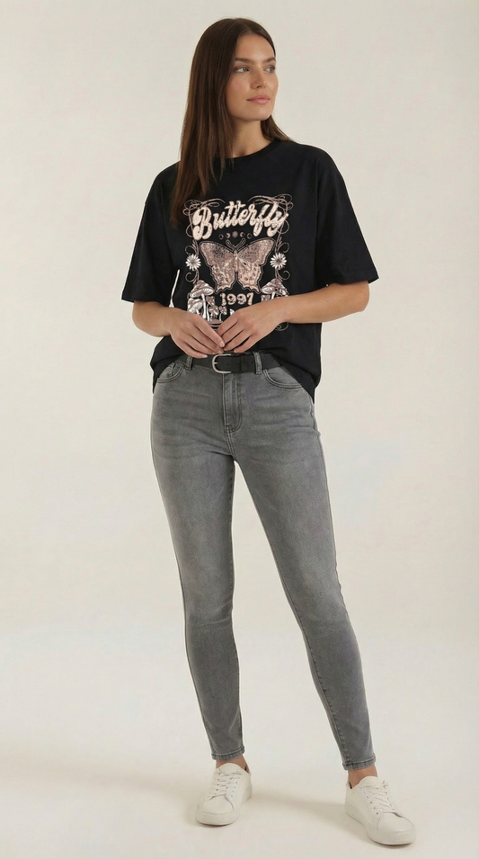 Camiseta Oversize Justine con Gráfico