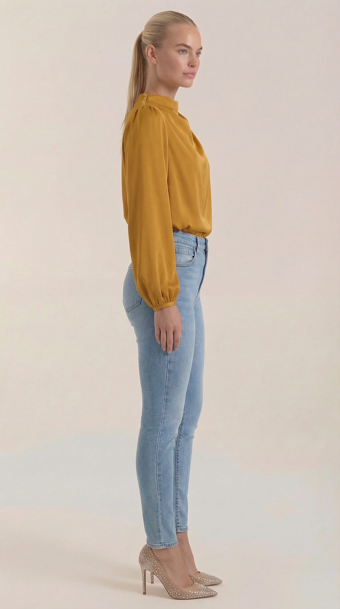 Blusa Marcia de Manga Larga Abullonada