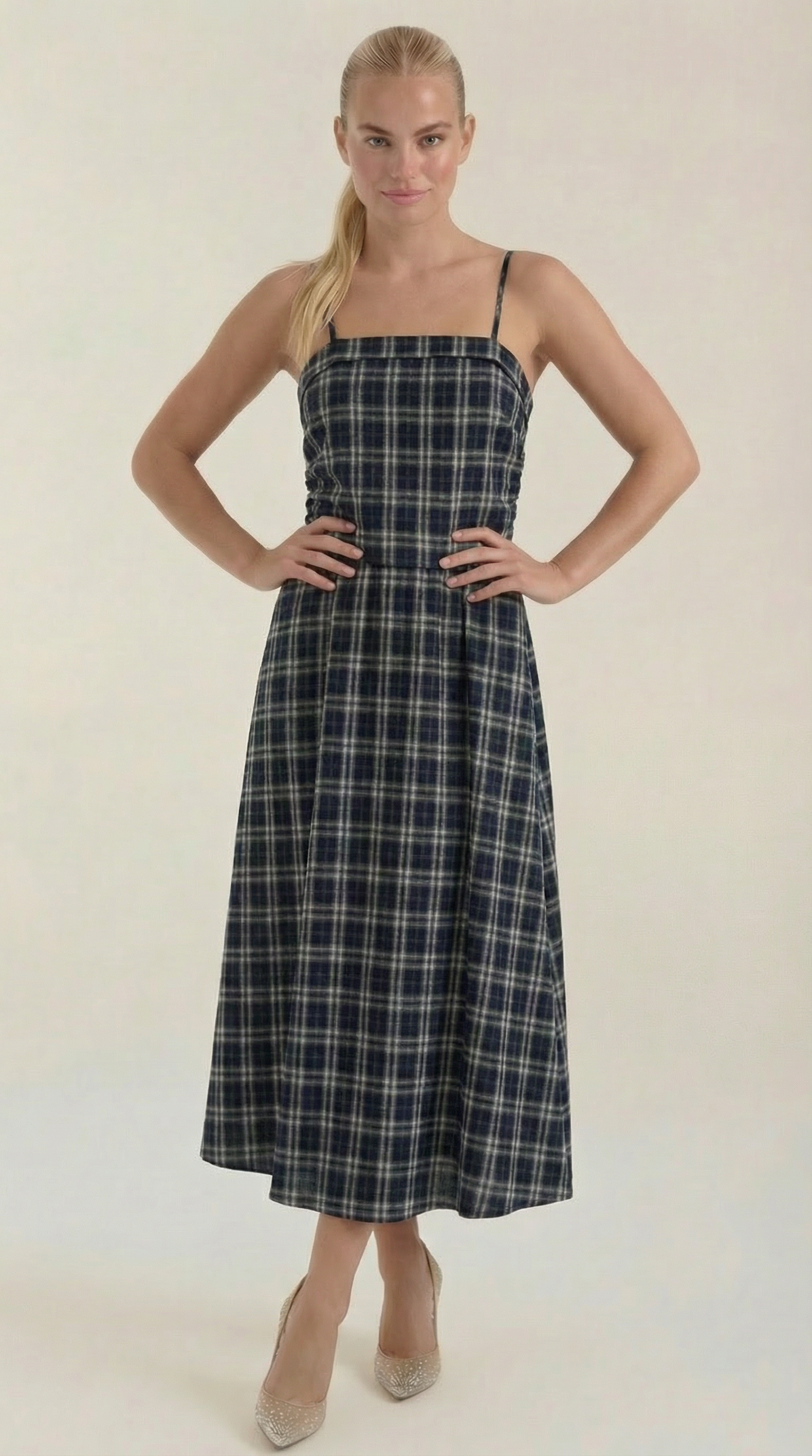 Vestido Midi Ronda de Verano a Cuadros