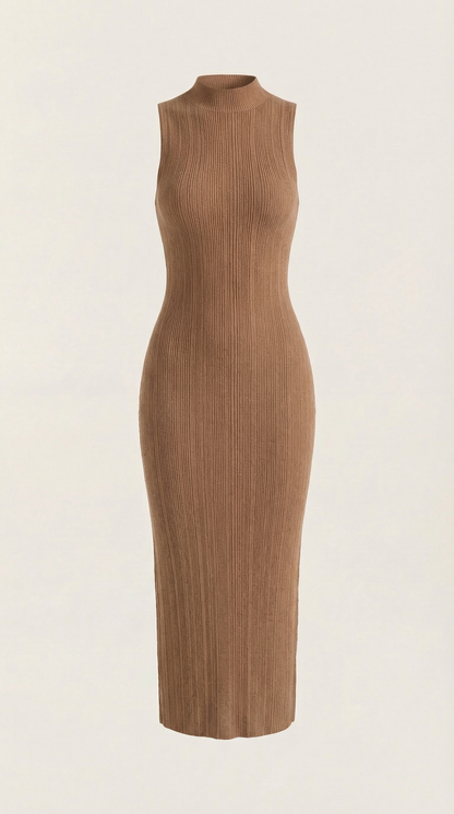 Vestido Maxi Sonia Ajustado con Cuello Alto