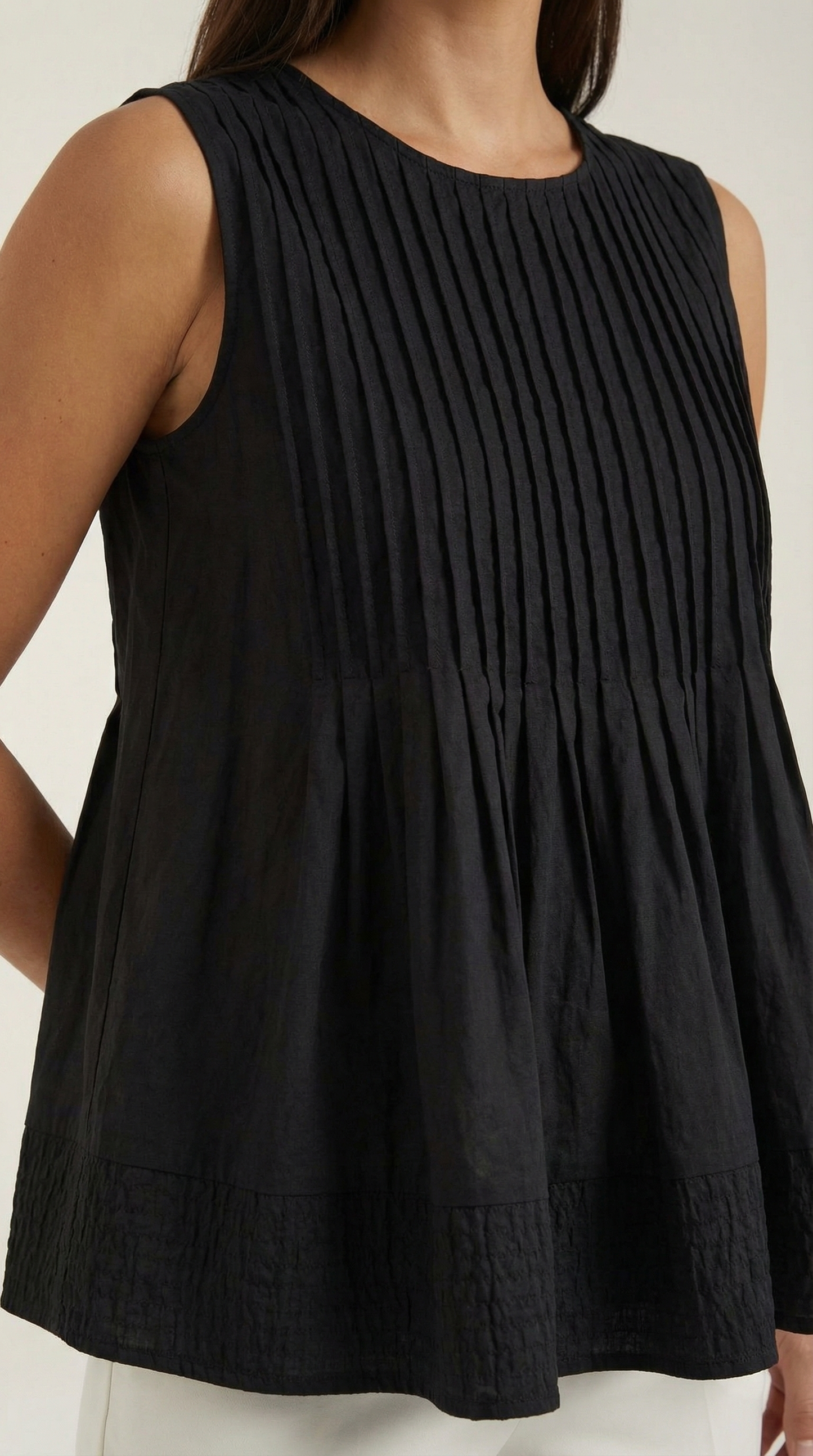 Top Tess con Detalle Plisado