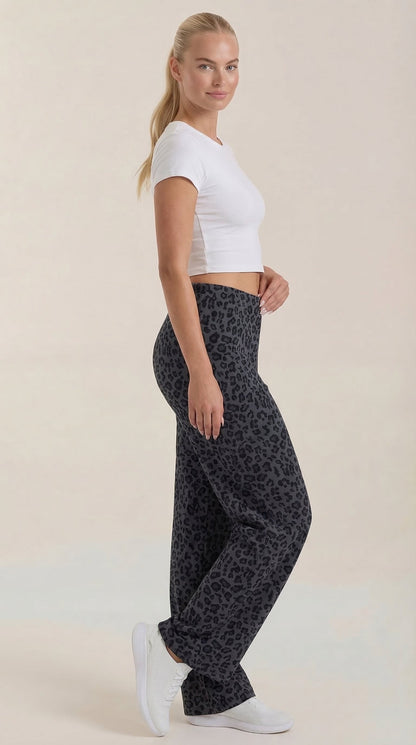 Pantalón Cleo con Estampado Leopardo