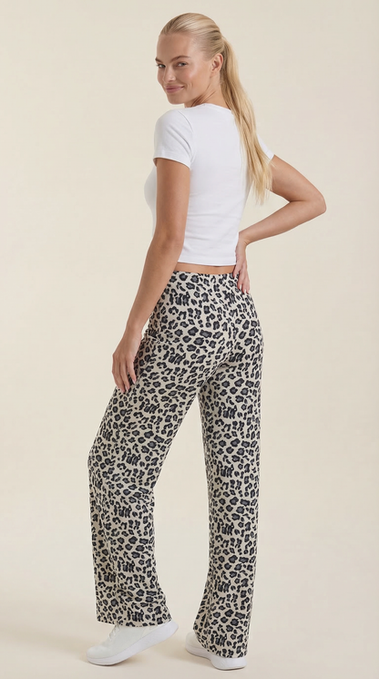 Pantalón Cleo con Estampado Leopardo