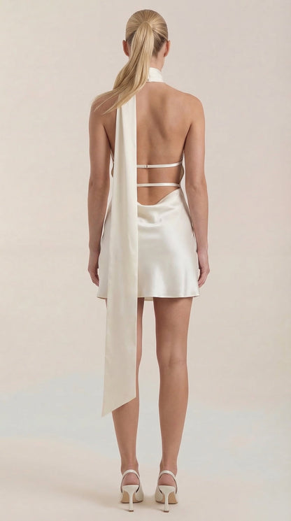 Vestido Mini Dolly con Escote Halter