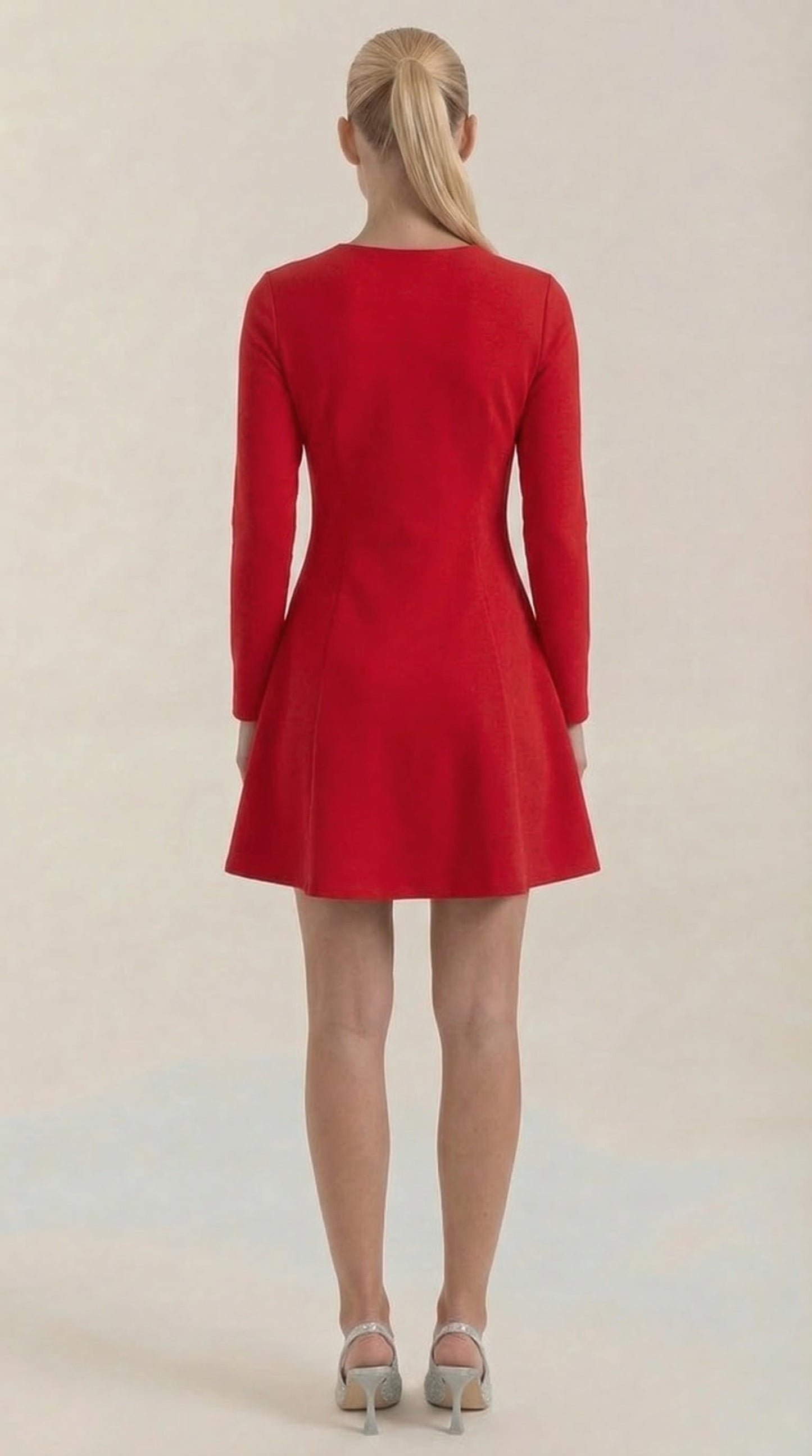 Vestido Mini Ebony con Cuerpo Entallado