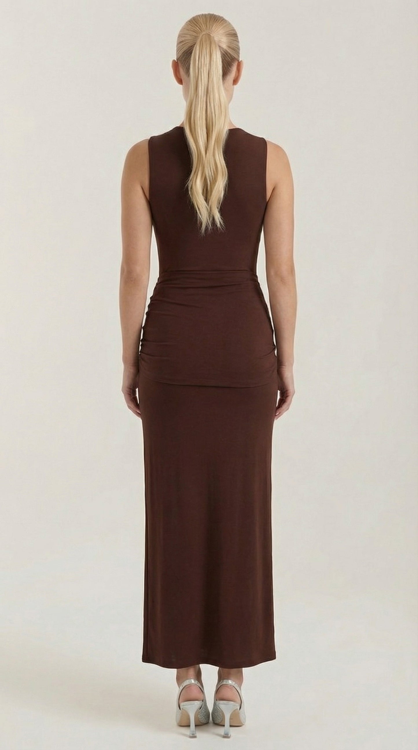 Vestido Maxi Hester con Cuello Alto