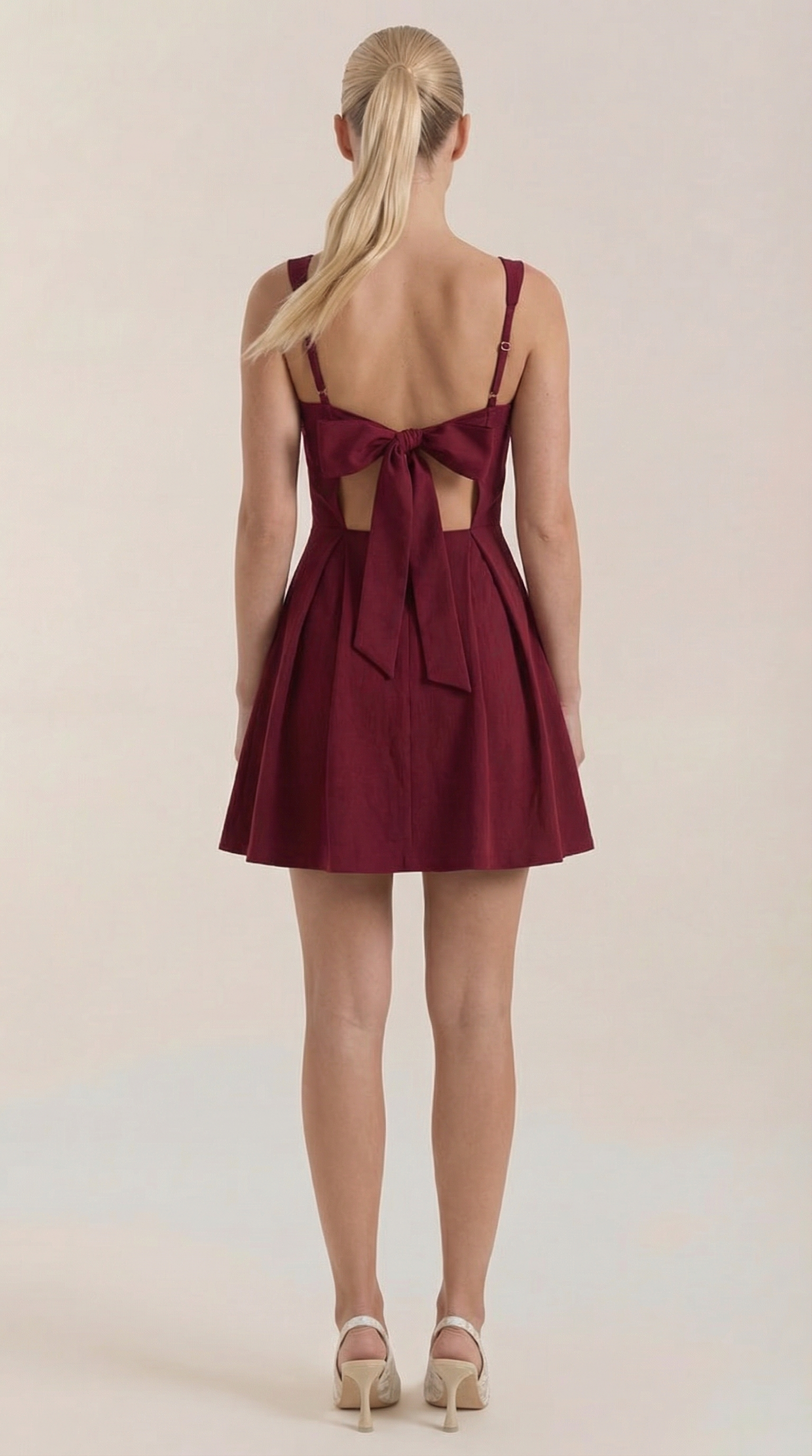 Vestido Mini Rosanna con Cuerpo Entallado
